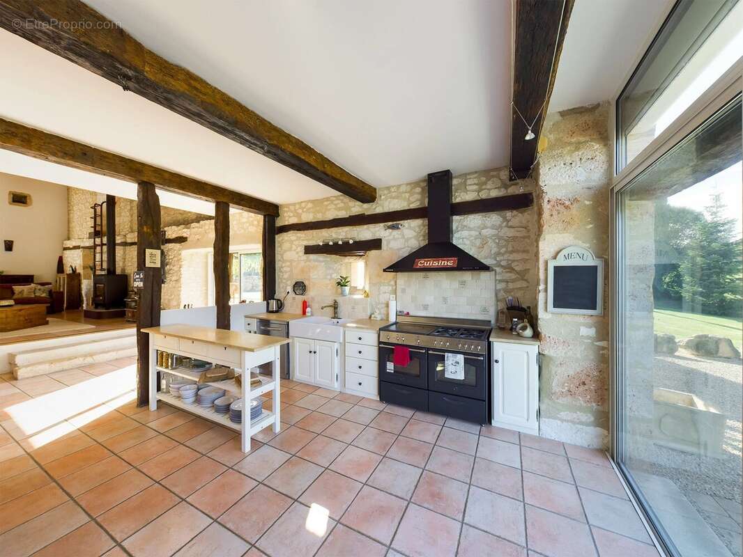 Une combinaison parfaite de luxe et de tradition dans la campagne française. - photo 5