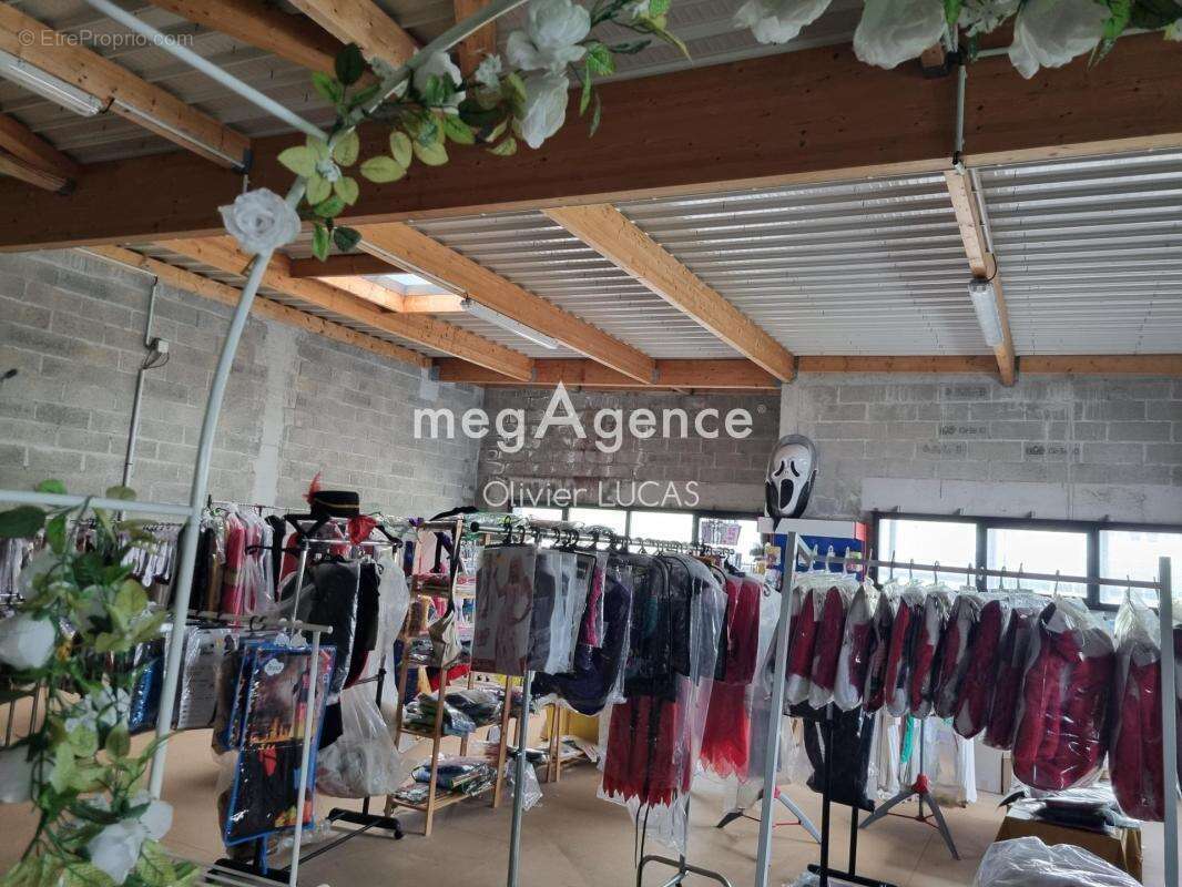 Fond de commerce de produits de déguisement - photo 7