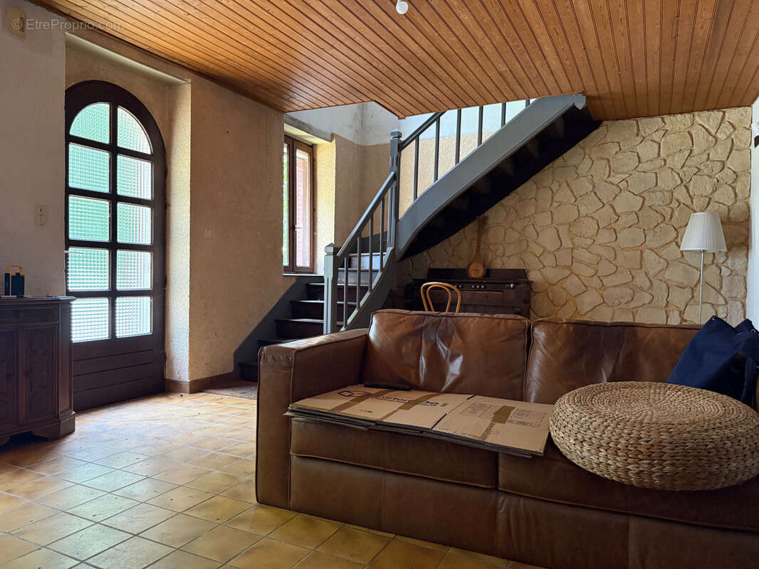 Maison à MARCILLAT-EN-COMBRAILLE