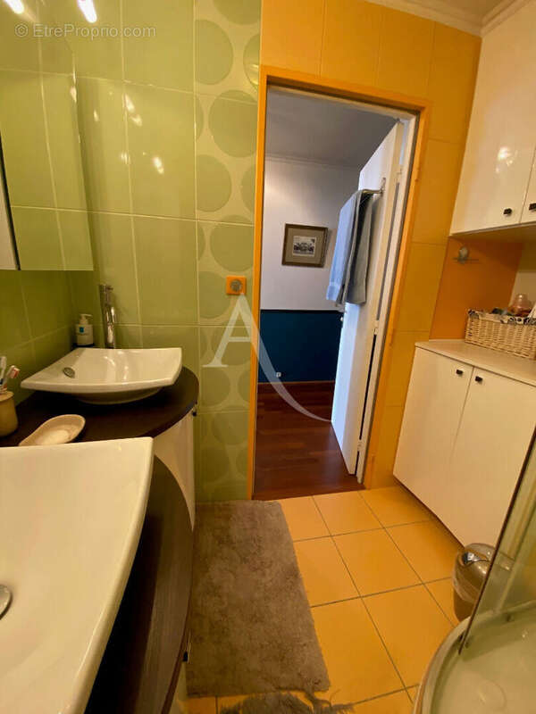 Centre - Bel appartement - ascenseur - photo 7
