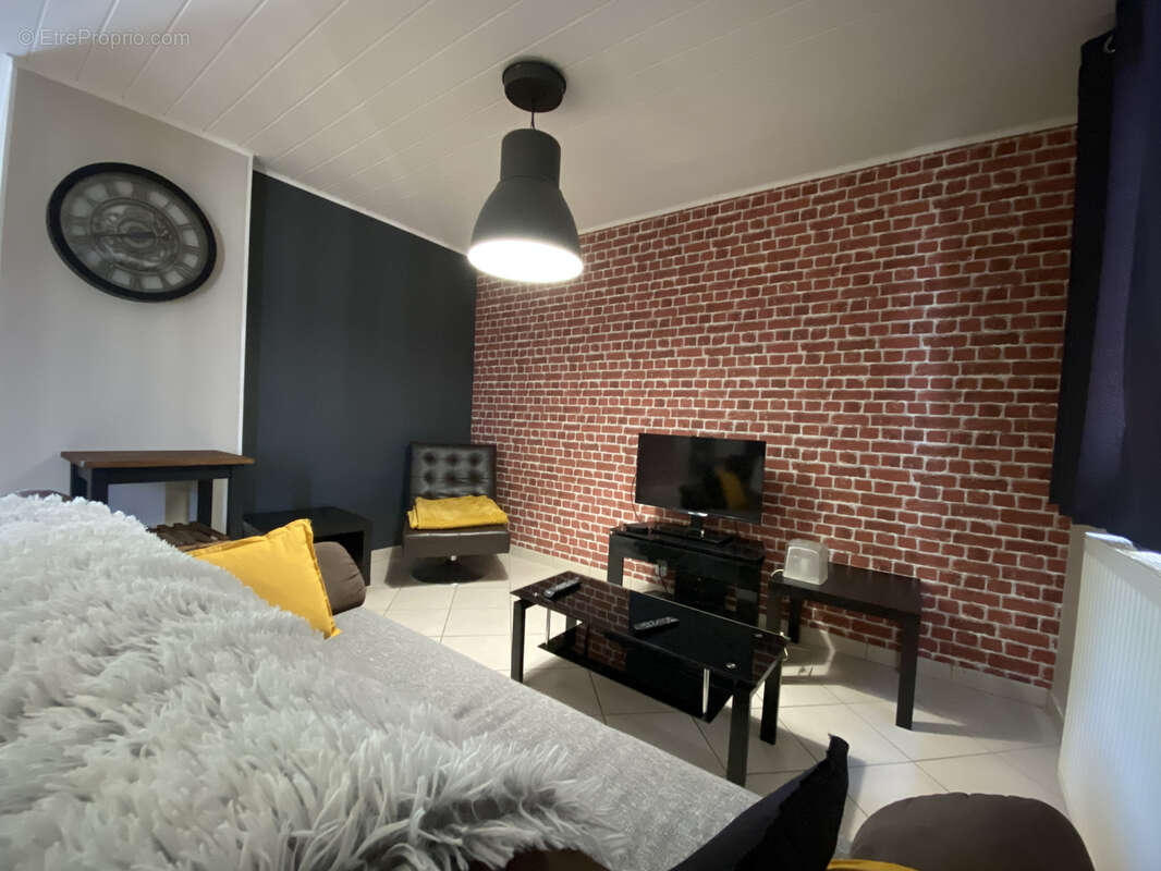 Appartement à SAINT-MARTIN-D'HERES