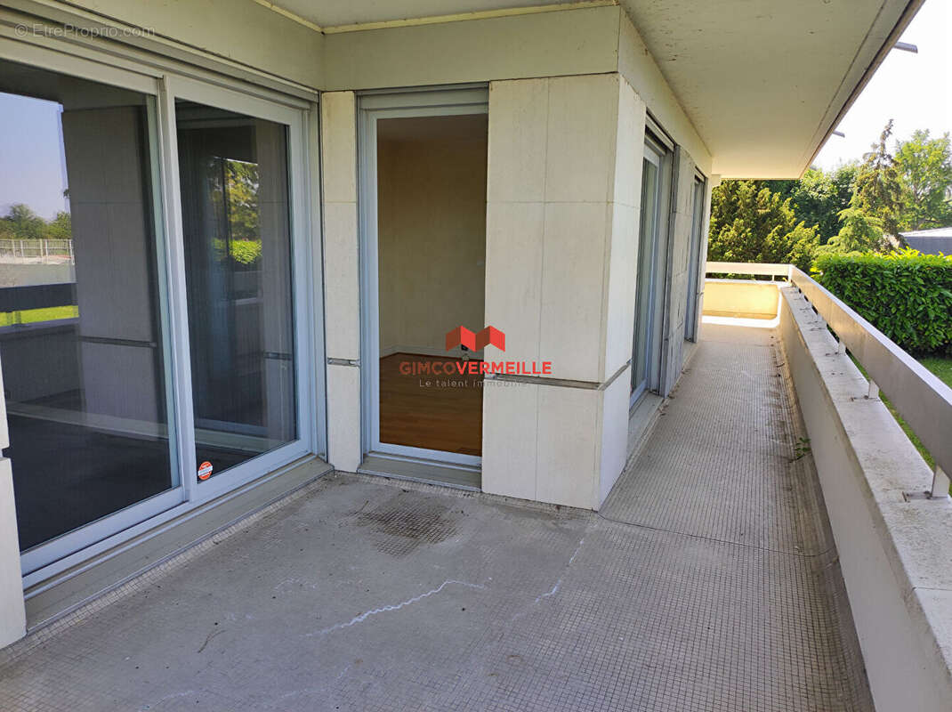 Appartement à BOUGIVAL