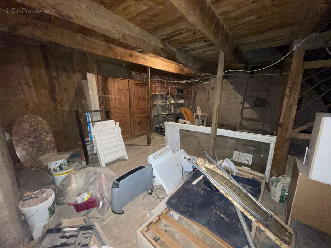 Maison à ROCHEFORT-MONTAGNE