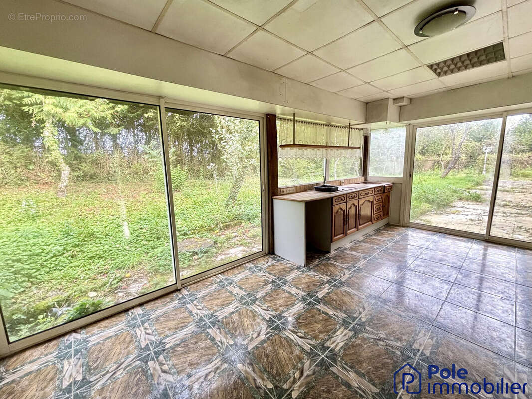 Maison  en pierre--Saint Martin Des Besaces -Veranda  - Maison à LE BENY-BOCAGE