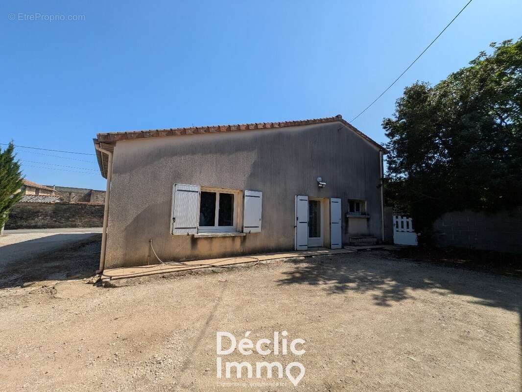 Maison à VILLEFAGNAN