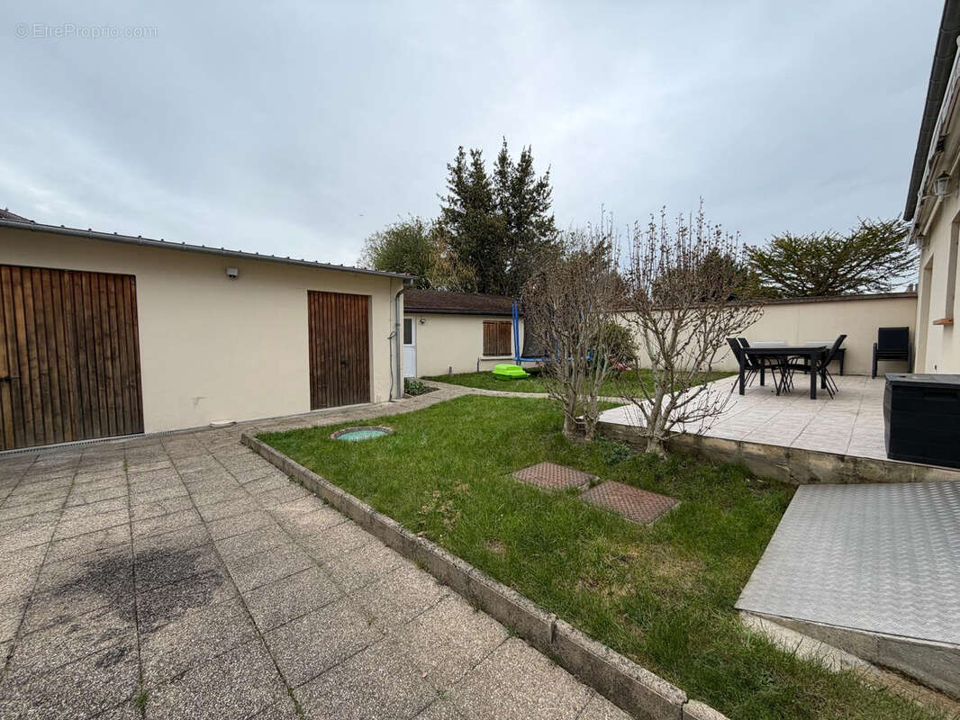 Maison à MITRY-MORY