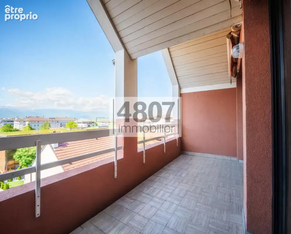 Appartement à SAINT-JULIEN-EN-GENEVOIS