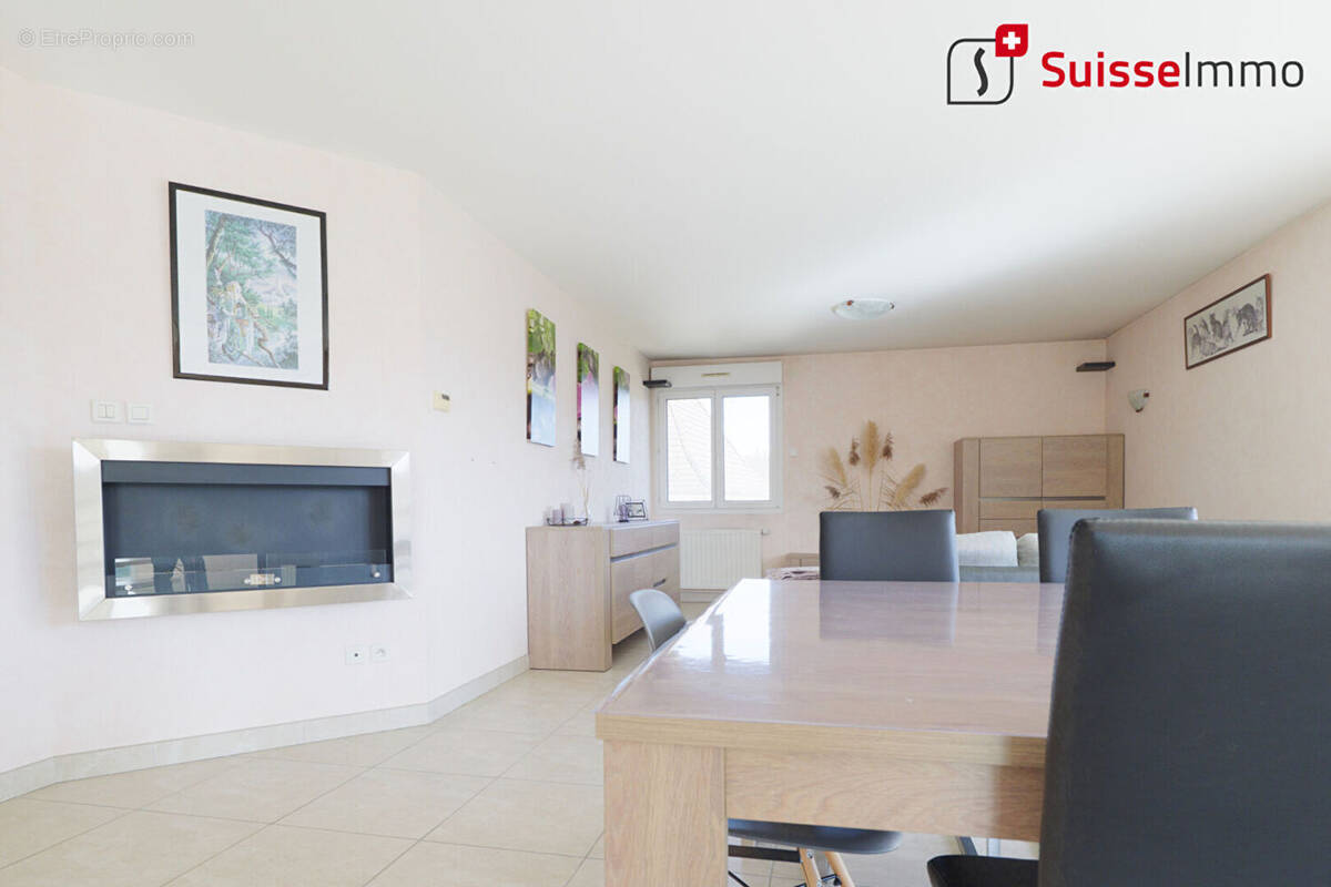 Appartement à ETUPES