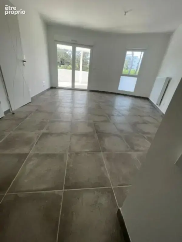 LA SEYNE SUR MER - T2 de plus de 42 m²   proche de la mer - photo 2