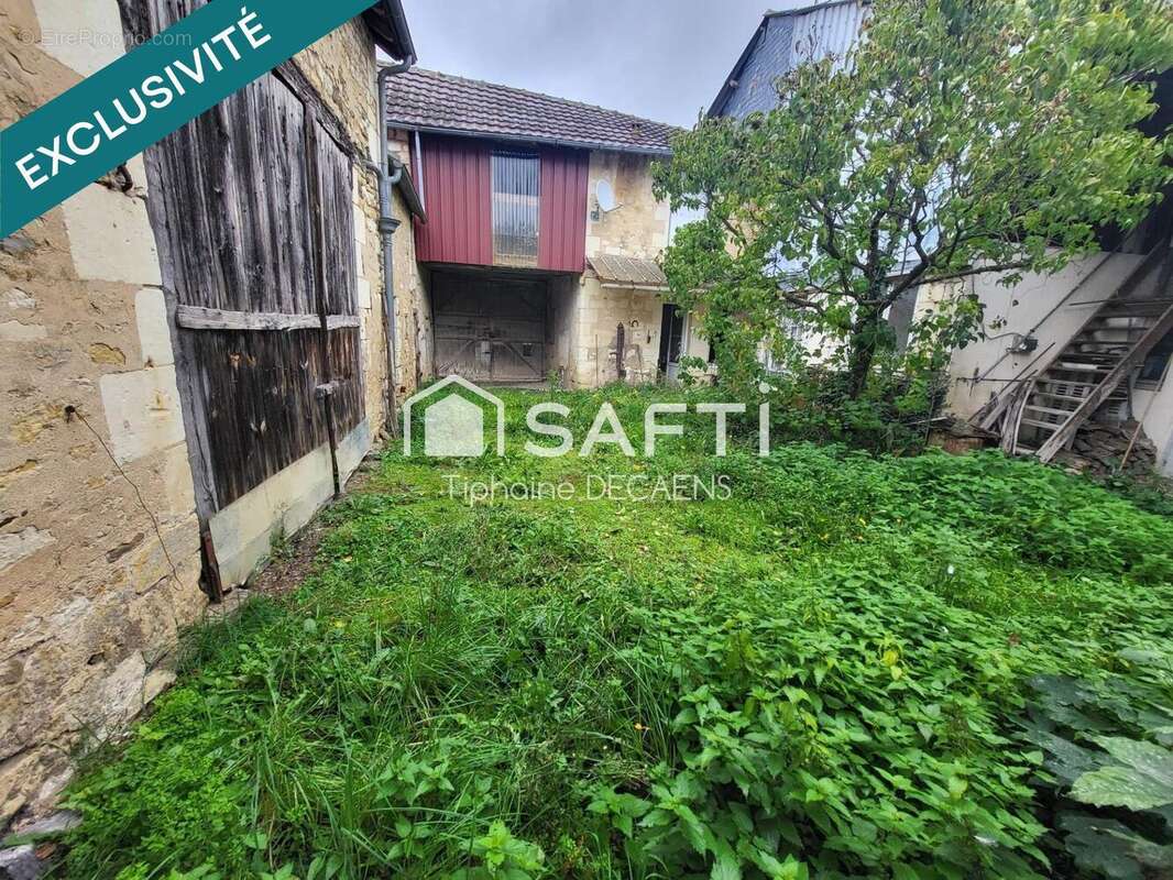 Maison 56 m² à Velleches  - photo 7