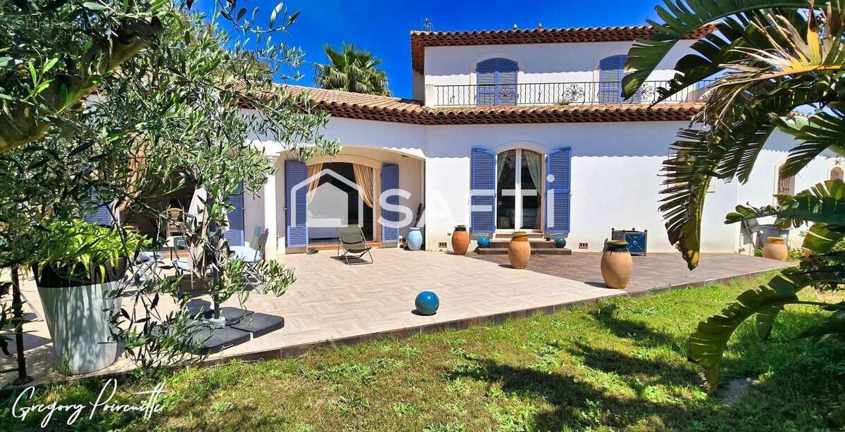 Photo 3 - Maison à HYERES