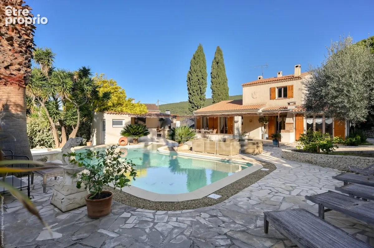 Maison à vendre 7 pièces CEYRESTE (13) piscine pool-house sur 1200 m2 de terrain - photo 4