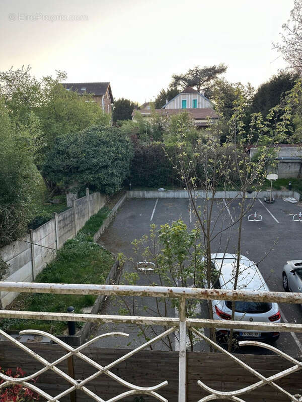 Appartement à EPINAY-SUR-ORGE
