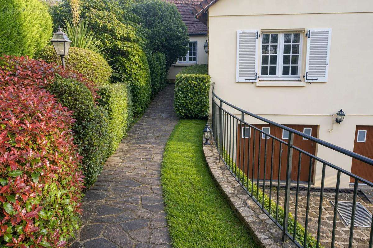 Charmante maison 6 pièces à Domfront-en-Poiraie - photo 7