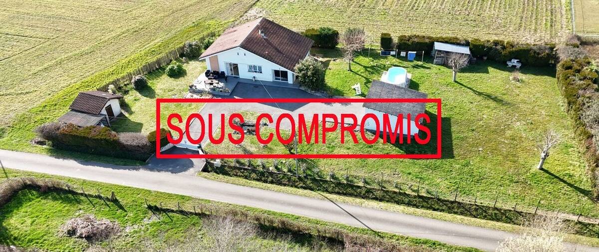 Maison à SAUGNAC-ET-CAMBRAN