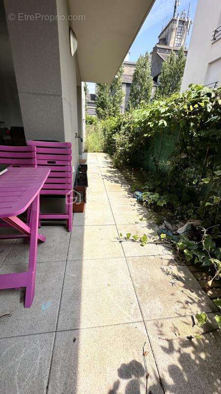 Appartement à HARDRICOURT