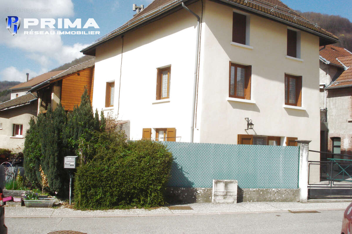 Maison à APPRIEU
