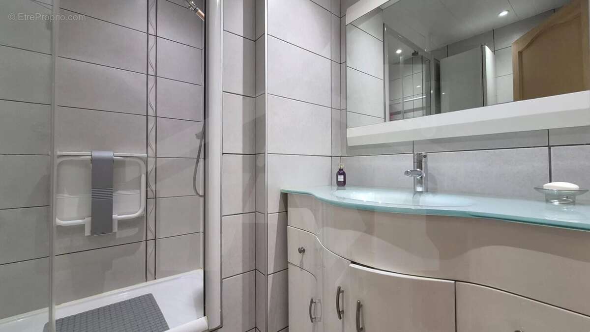 Appartement à ECHIROLLES