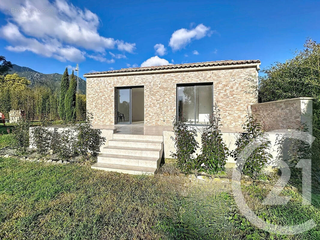 Maison à SANTA-MARIA-POGGIO