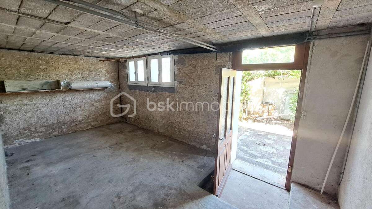 Maison à COULOUNIEIX-CHAMIERS