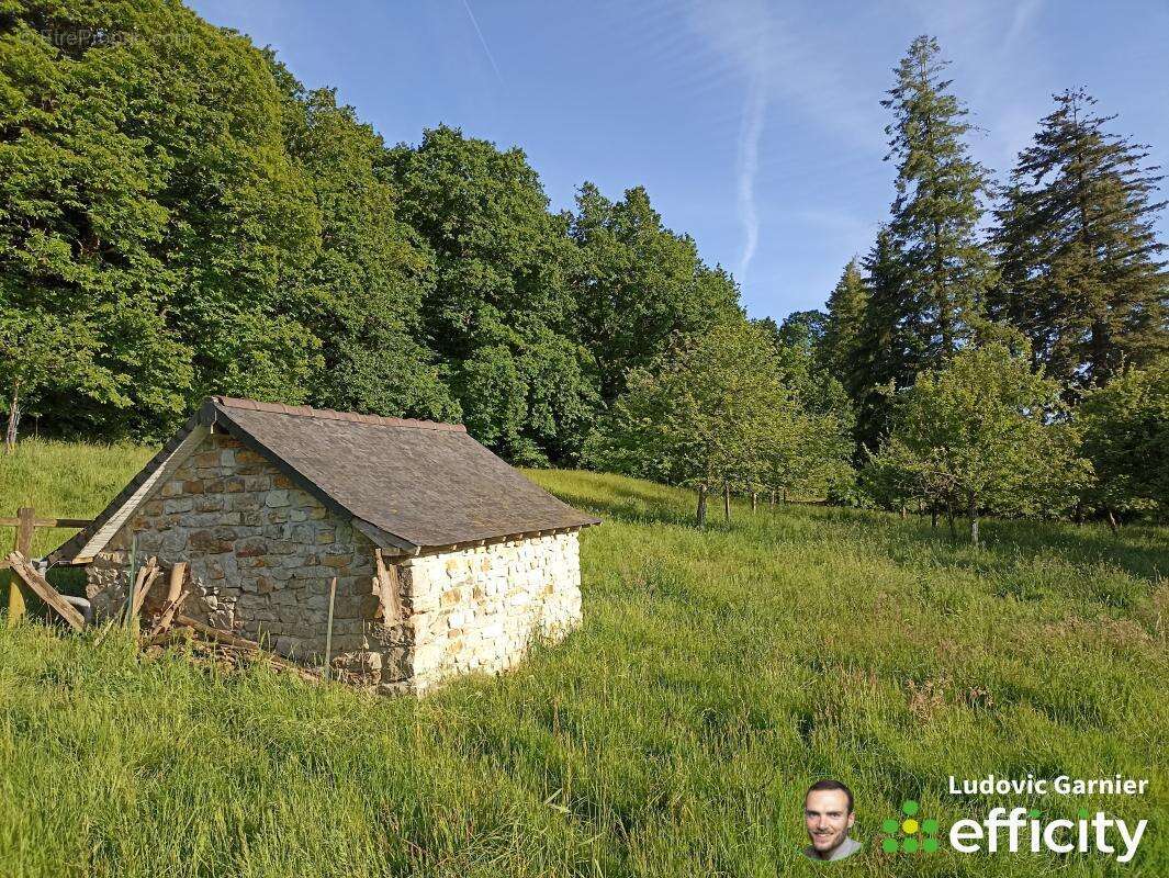 Maison à MORTAIN