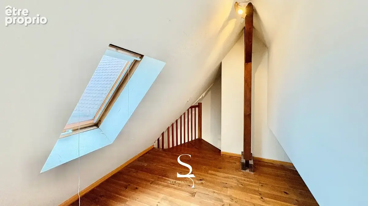 HAGUENAU Centre - Duplex en attique avec parking, 2 pièces - À VENDRE - photo 11
