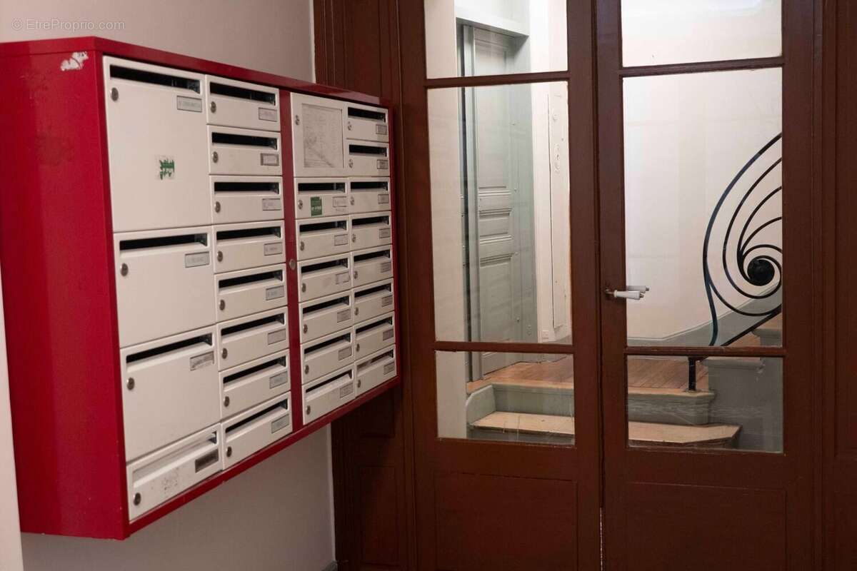 Photo 7 - Appartement à PARIS-11E