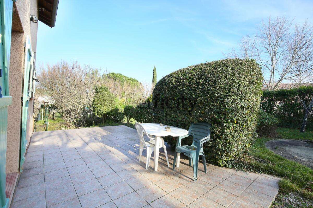 Maison à SAINTE-FOY-D'AIGREFEUILLE