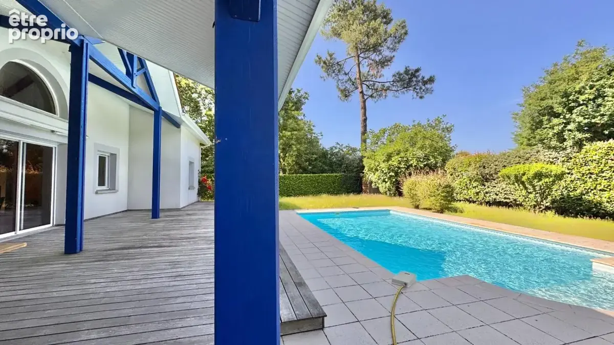 Grande villa "atypique" avec piscine - photo 7