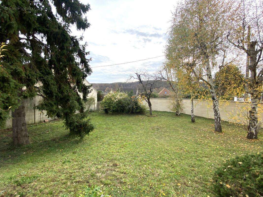 Maison à BENNECOURT