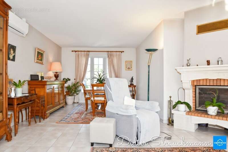 Maison à vendre 4 pièces SAINT VIVIEN (17) - photo 4