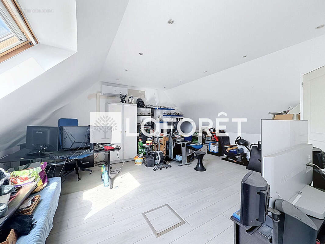 Maison Moissy Cramayel 6 pièces 107 m2 - photo 14