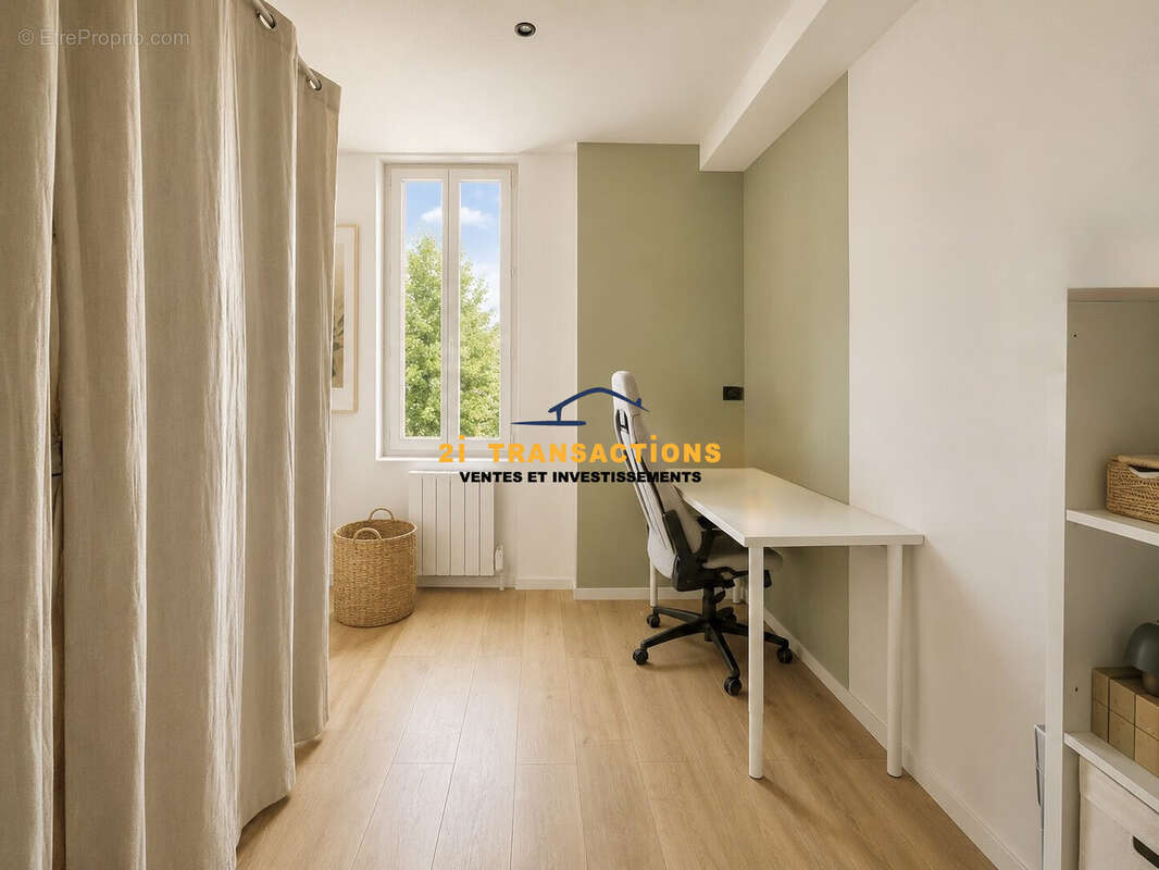 Appartement à SAINT-ETIENNE