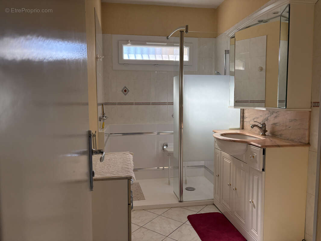 Maison à SAINTE-EULALIE