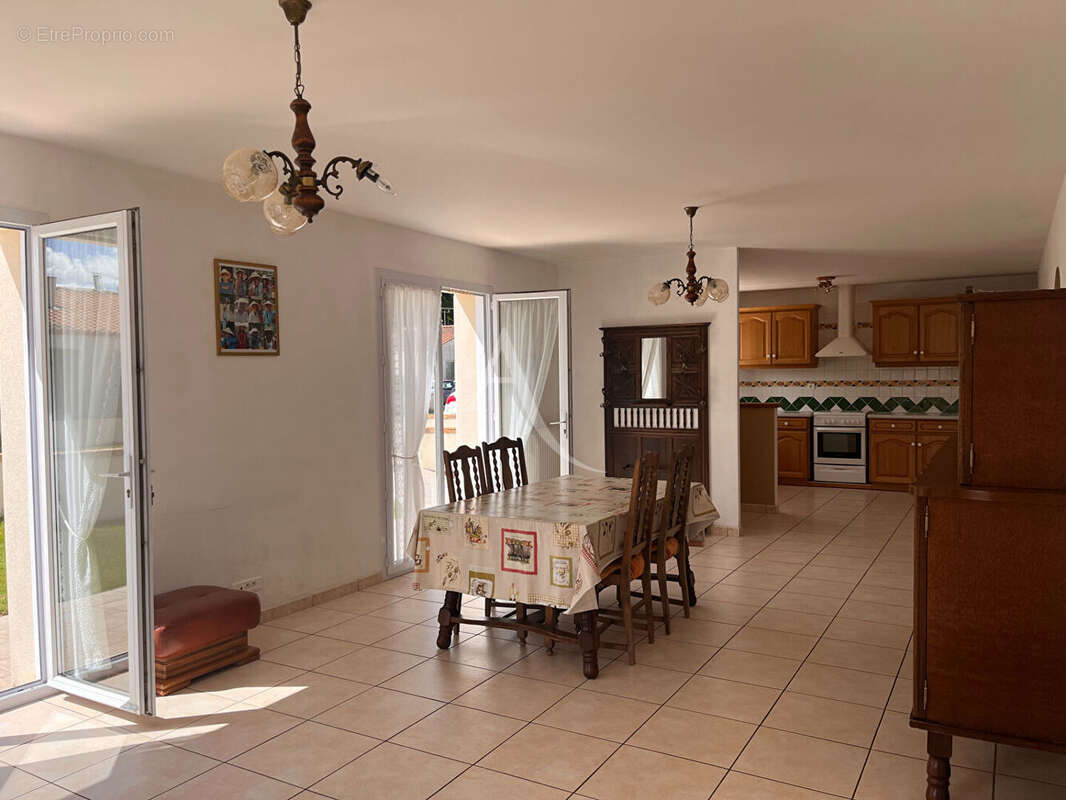 Maison à LA CHAPELLE-ACHARD
