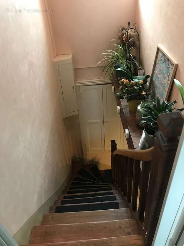 Maison à MONCOUTANT