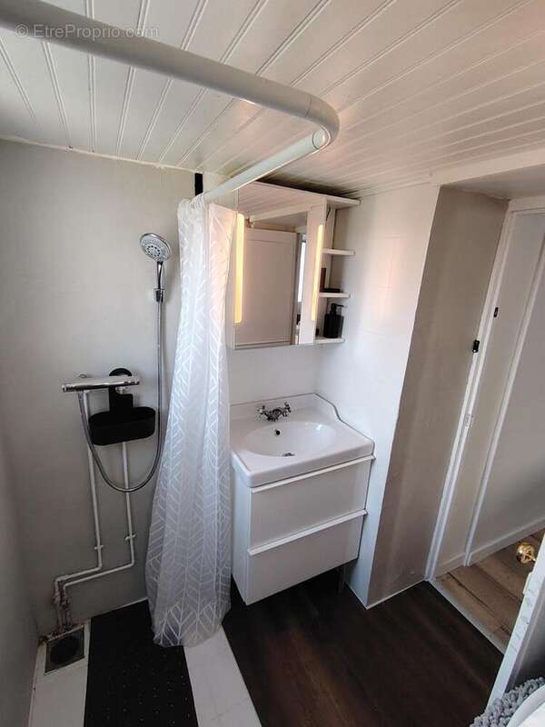 Maison 62 m² à Savigny-Le-Vieux  - photo 7