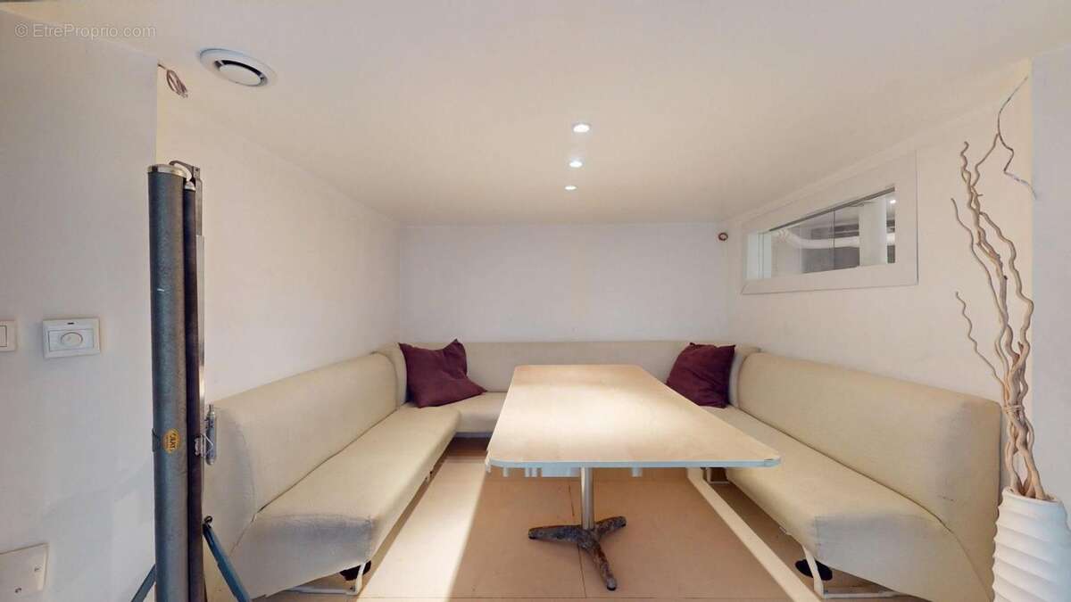 Appartement à PARIS-19E