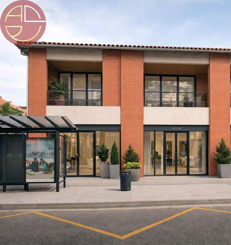 Commerce à RAMONVILLE-SAINT-AGNE