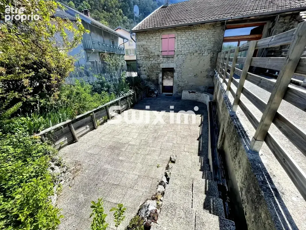 Maison de village - photo 13
