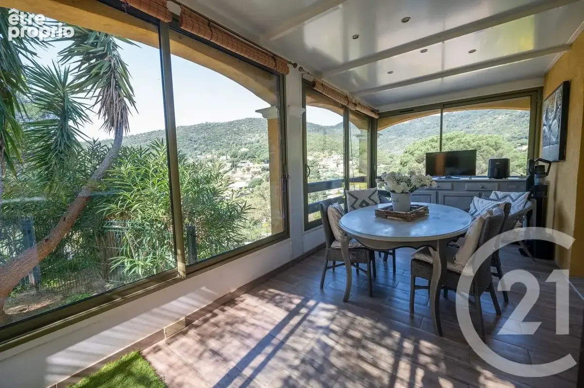 Maison 4 pièces 124 m² à vendre à Le Lavandou (83980) - photo 5