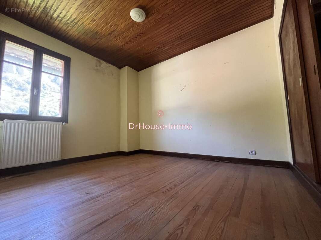 Maison 65 m² à Surba  - photo 17