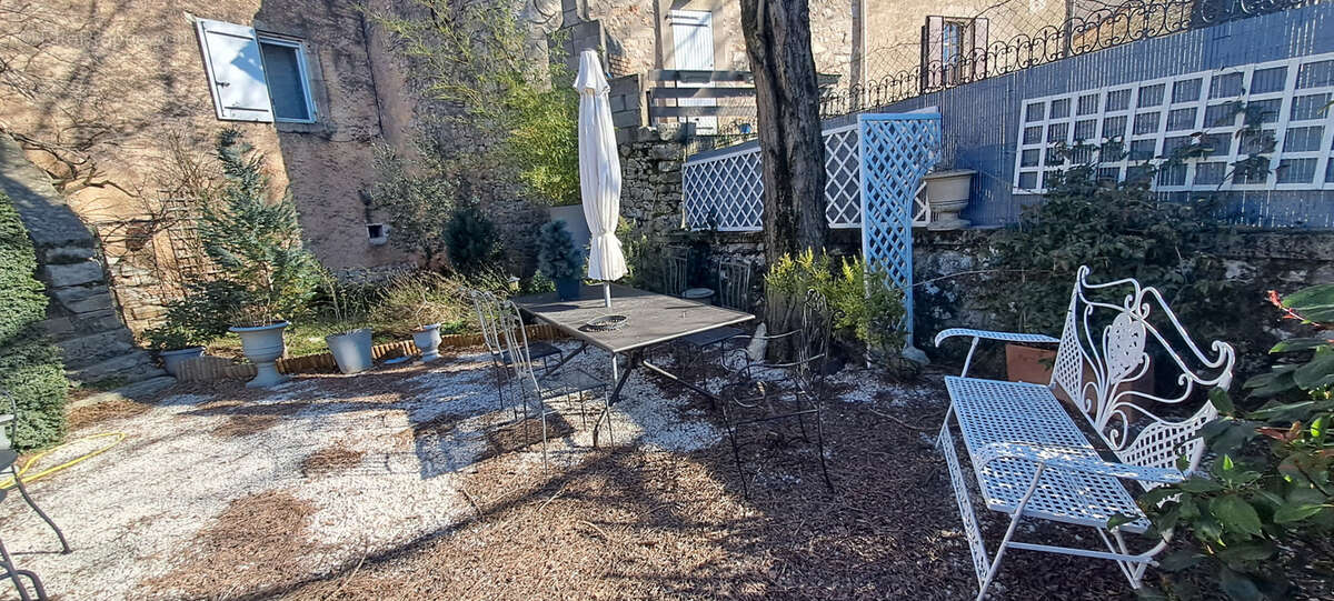 Maison à SAINT-MAURICE-NAVACELLES