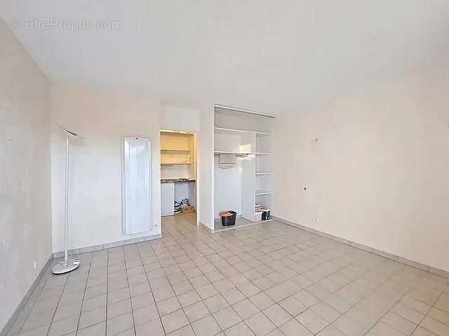 Appartement à VALBONNE