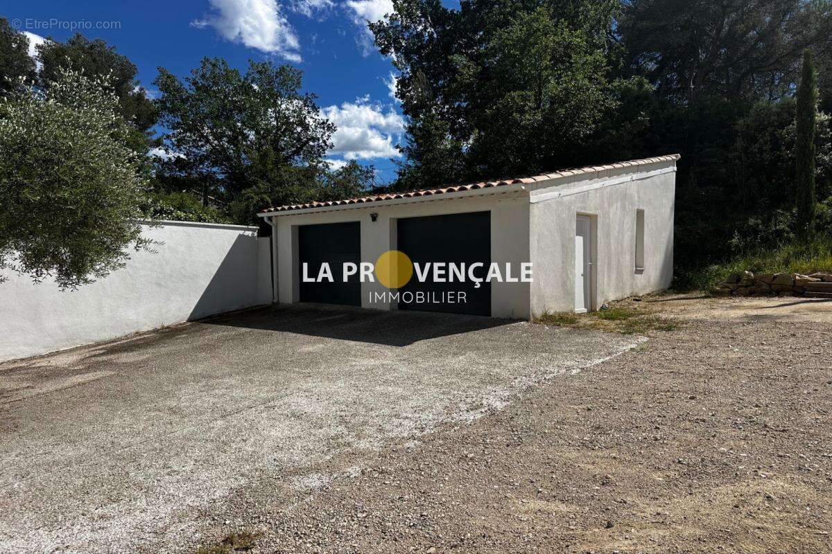 Maison à LA BOUILLADISSE