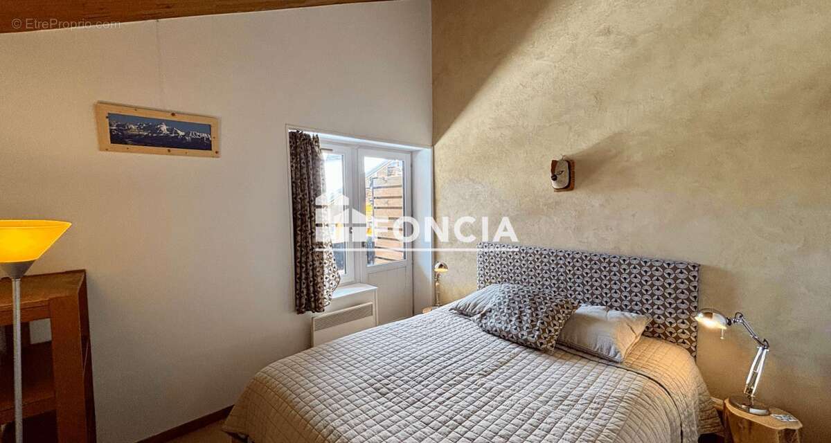 Appartement à LES ALLUES
