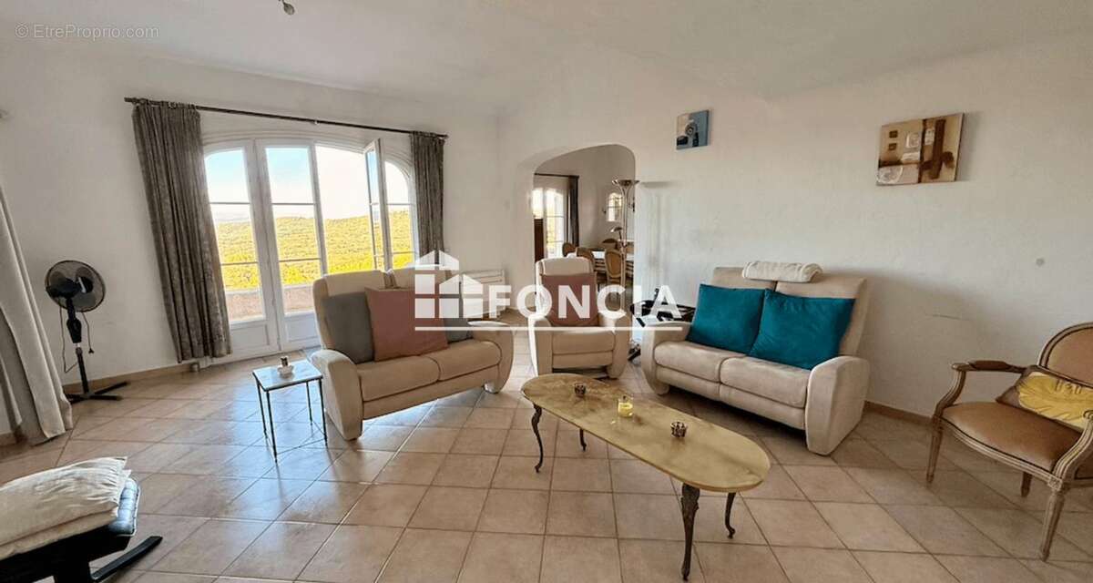 Maison à LA CROIX-VALMER