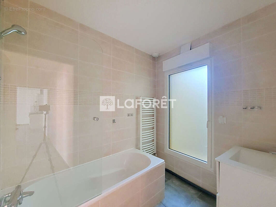 Appartement Caluire Et Cuire 4 pièce(s) 80 m2 - photo 8