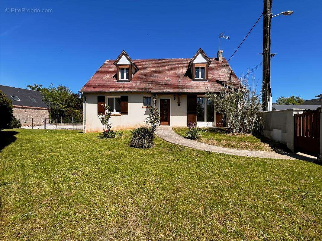  Pavillon familial de 121 m² sur sous-sol complet - Centre Patay  - photo 12