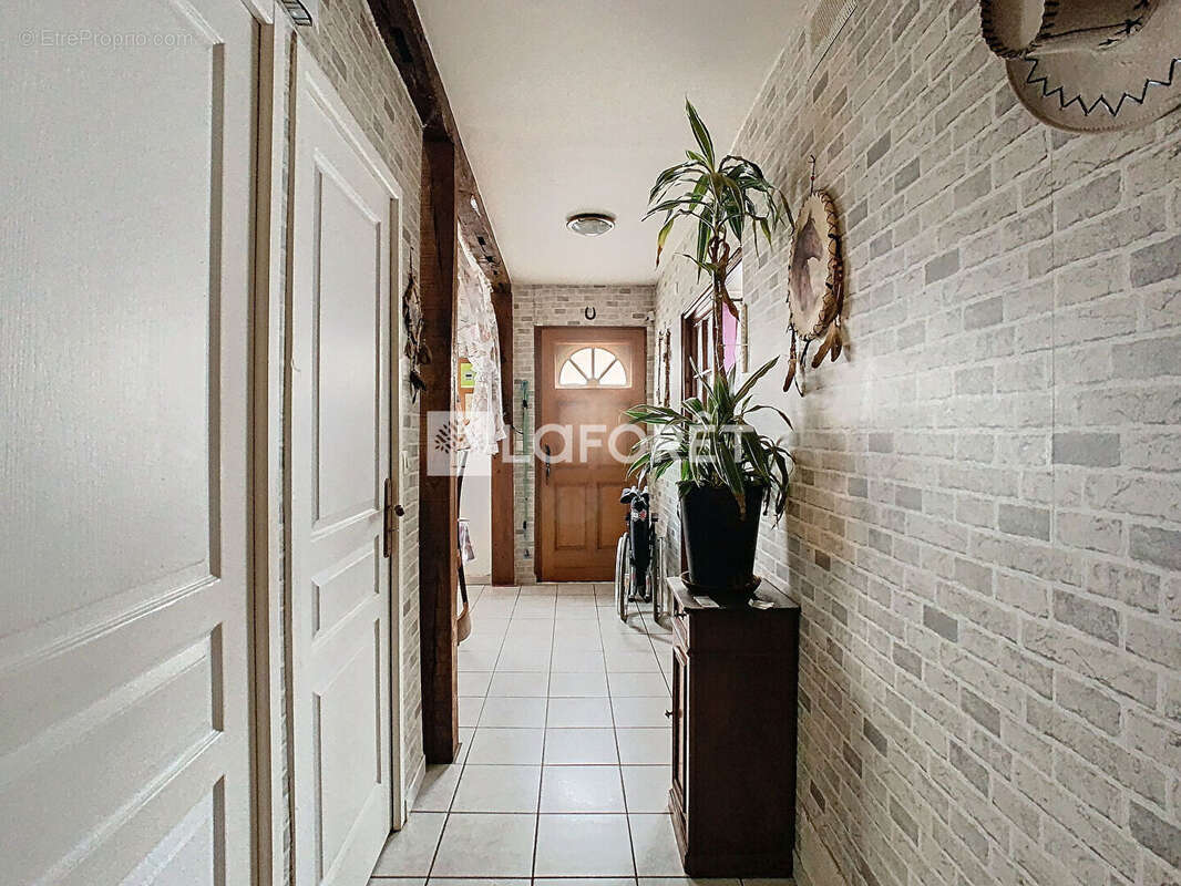 Appartement à GIVRY-EN-ARGONNE